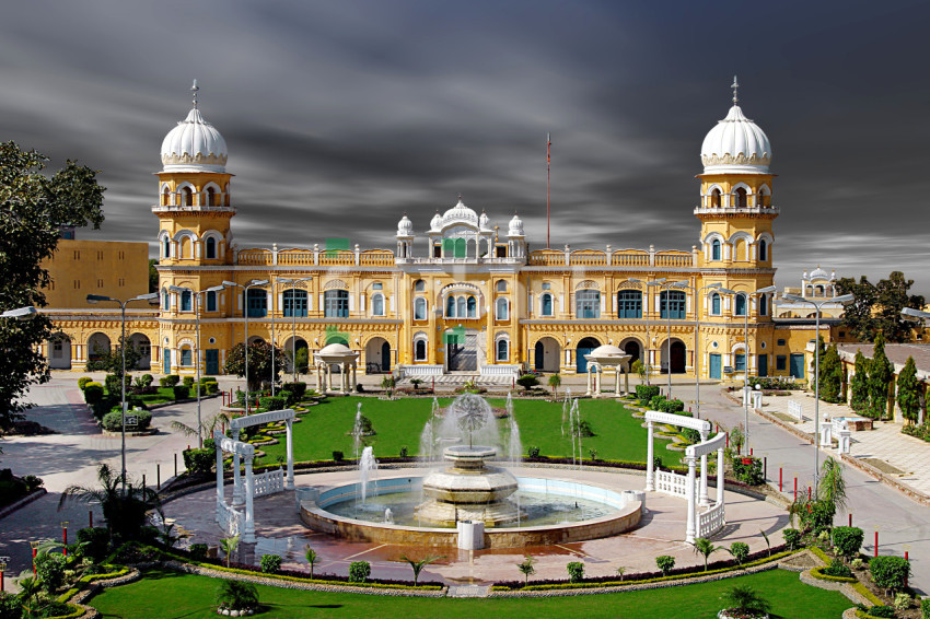 Noor Mehal Bahawalpur Since 1872