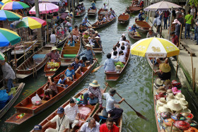 Damnoen Saduak Floating Market Thailand