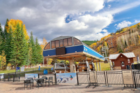 Shawnee Mountain Ski Chair Lift in USA